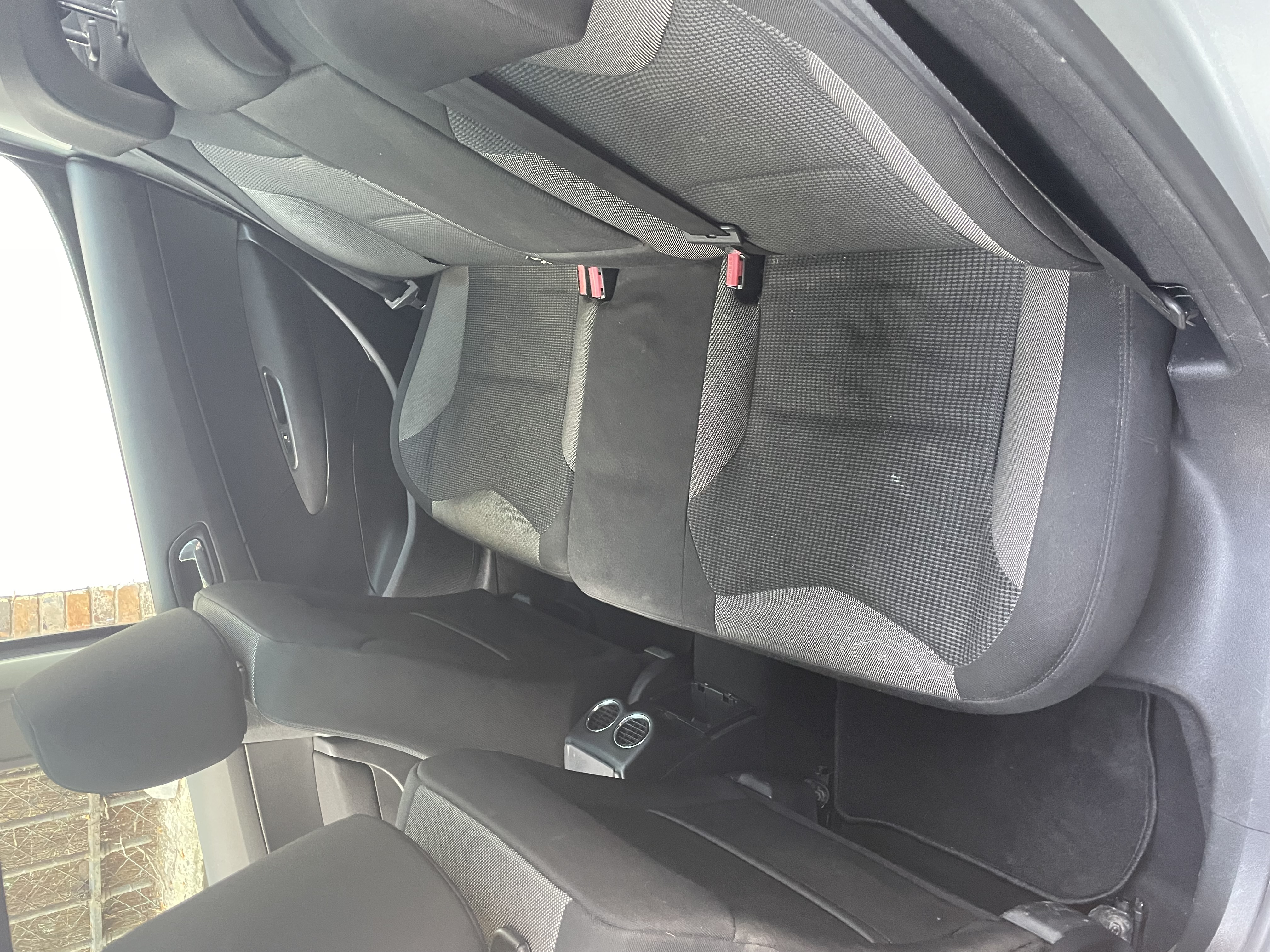 Peugeot 308 1.6 HDI 112 FAP PREMIUM PACK BMP6 5P