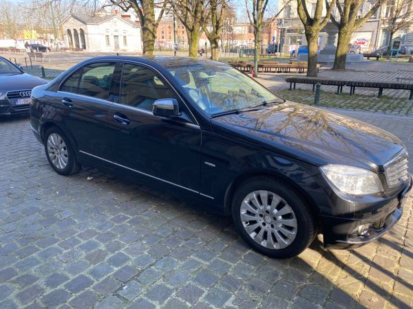 Mercedes-Benz Classe C II (2) 180 K ELEGANCE