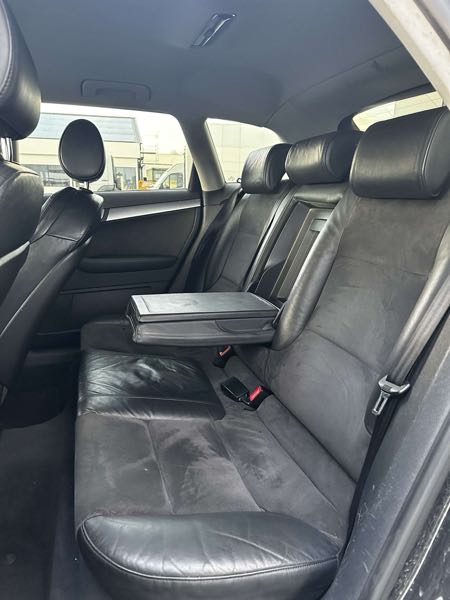 Audi A3 II SPORTBACK 3.2 QUATTRO AMBITION LUXE S TRONIC