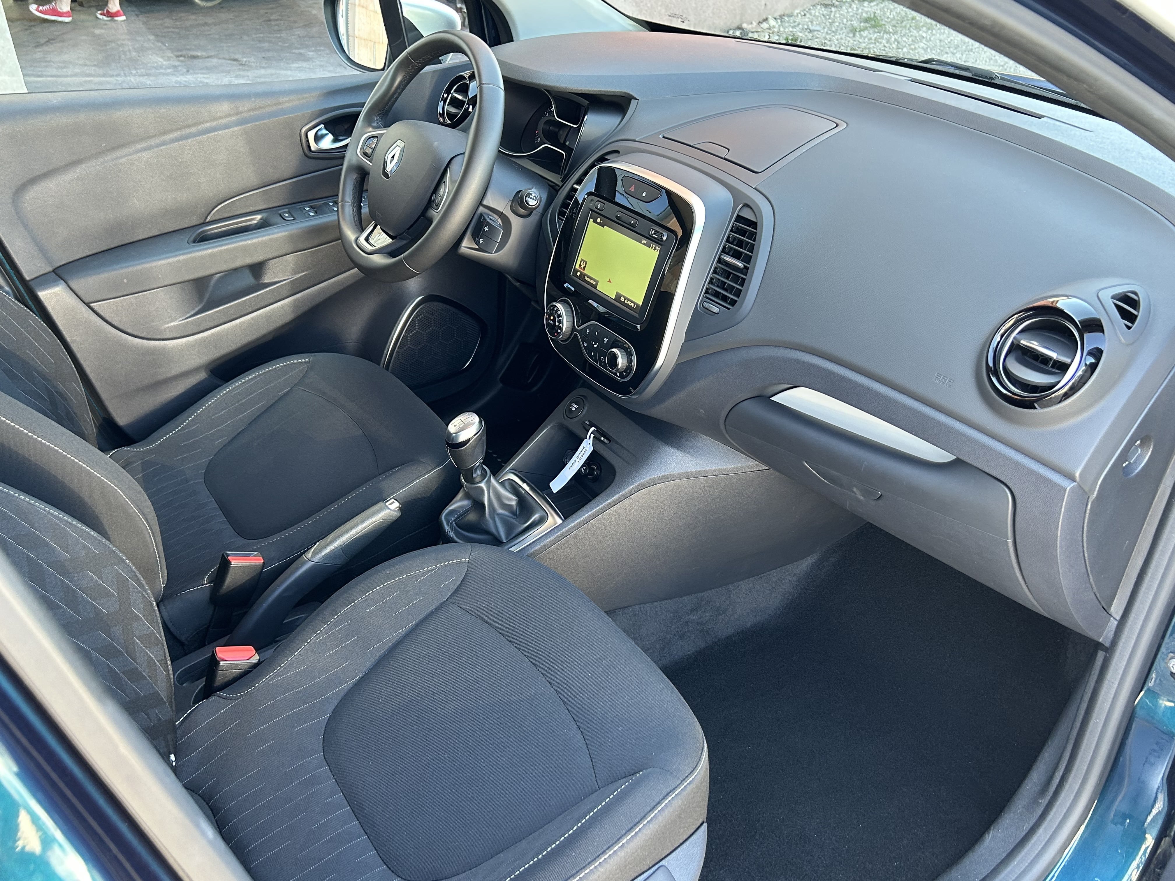 Renault Captur TCE 90CH ENERGY LIMITED