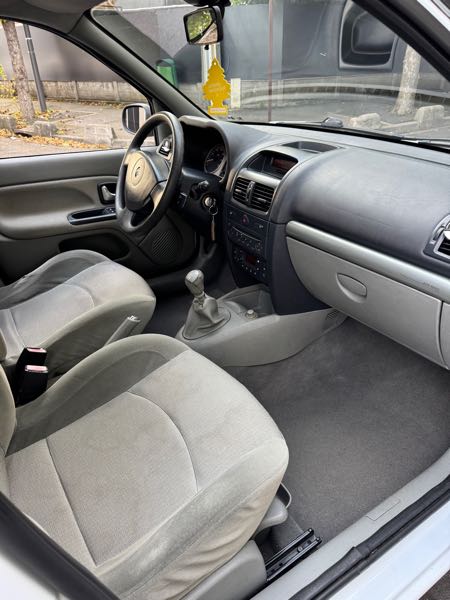 Renault Clio II (2) 1.5 DCI 80 LUXE PRIVILEGE 5P