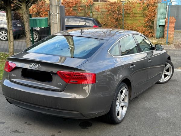 Audi A5 audi a5 sportback 2.0 tdi full cuir gps radar