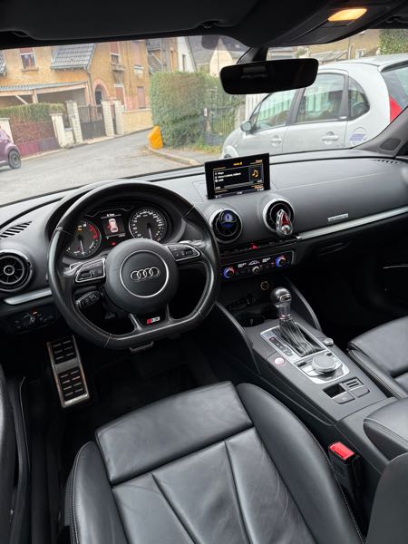Audi S3 III SPORTBACK 2.0 TFSI 300 S TRONIC