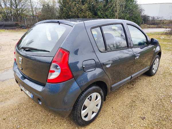 Dacia Sandero DACIA SANDERO 1.4 MPI 75 GPL