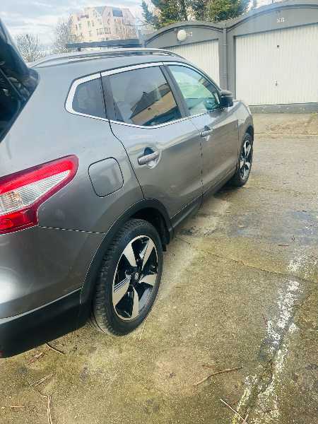 Nissan Qashqai II (2) 1.2 DIG-T 115 TEKNA