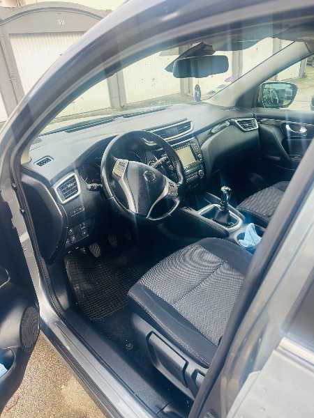 Nissan Qashqai II (2) 1.2 DIG-T 115 TEKNA