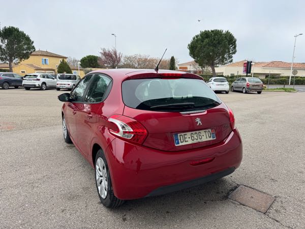 Peugeot 208 1.4 HDI FAP 68 ACTIVE 5P