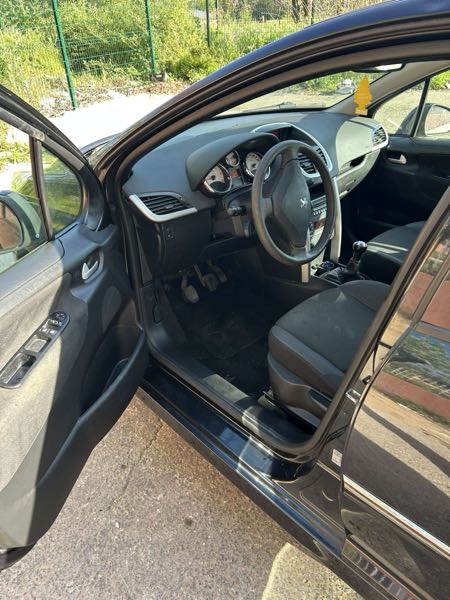 Peugeot 207 (2) 1.4 HDI 70 FAP SERIE 64 5P