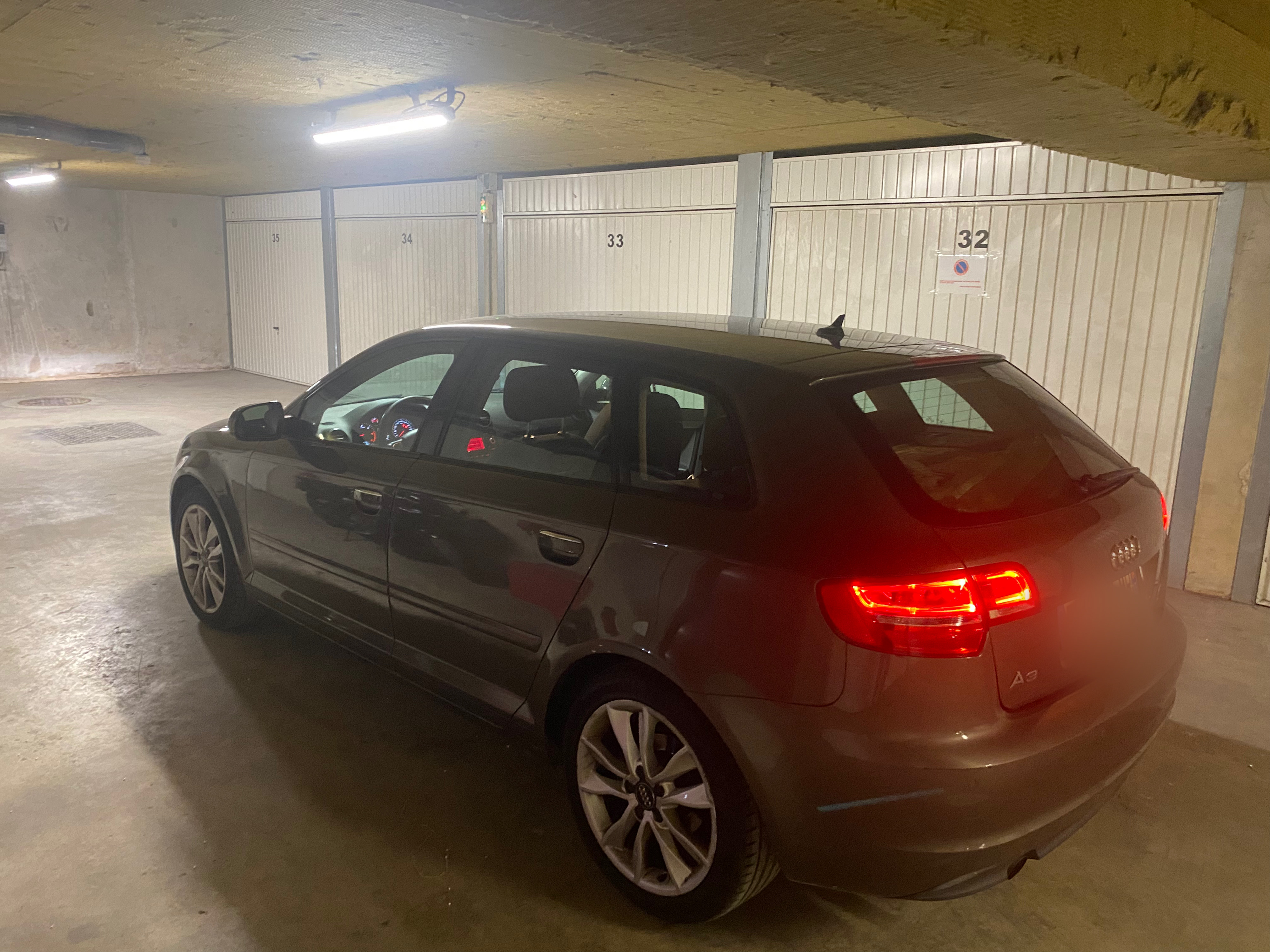 Audi A3 III SPORTBACK 1.6 TDI 105 AMBITION