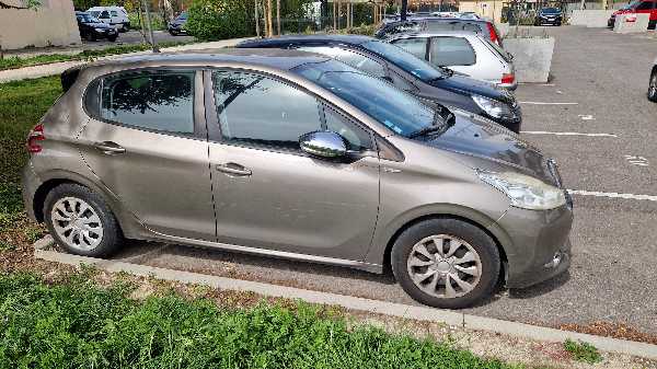 Peugeot 208 1.6 E-HDI FAP 92 URBAN SOUL 5P
