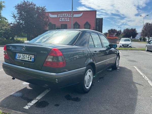 Mercedes-Benz Classe C 220 D ELEGANCE