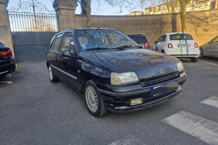 Renault Clio 1.7 BACCARA 5P