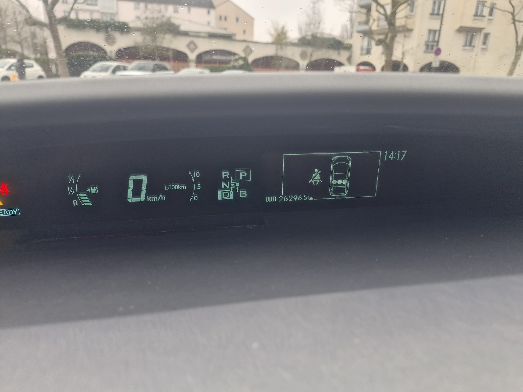 Toyota Prius 136H DYNAMIC 17" GARANTIE 12 MOIS