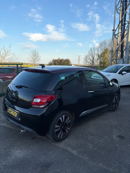 Citroen Ds3 1.6 E-HDI 90 AIRDREAM RED EDITION