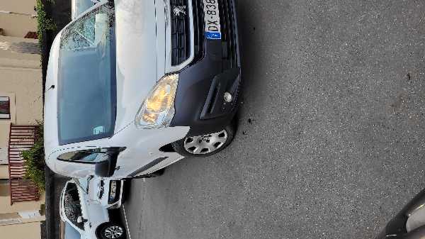 Peugeot Partner III (2) 1.5 PARTNER CA BLUEHDI 100 S&S BVM6