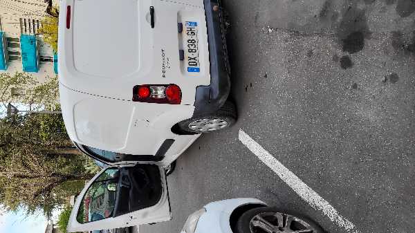 Peugeot Partner III (2) 1.5 PARTNER CA BLUEHDI 100 S&S BVM6