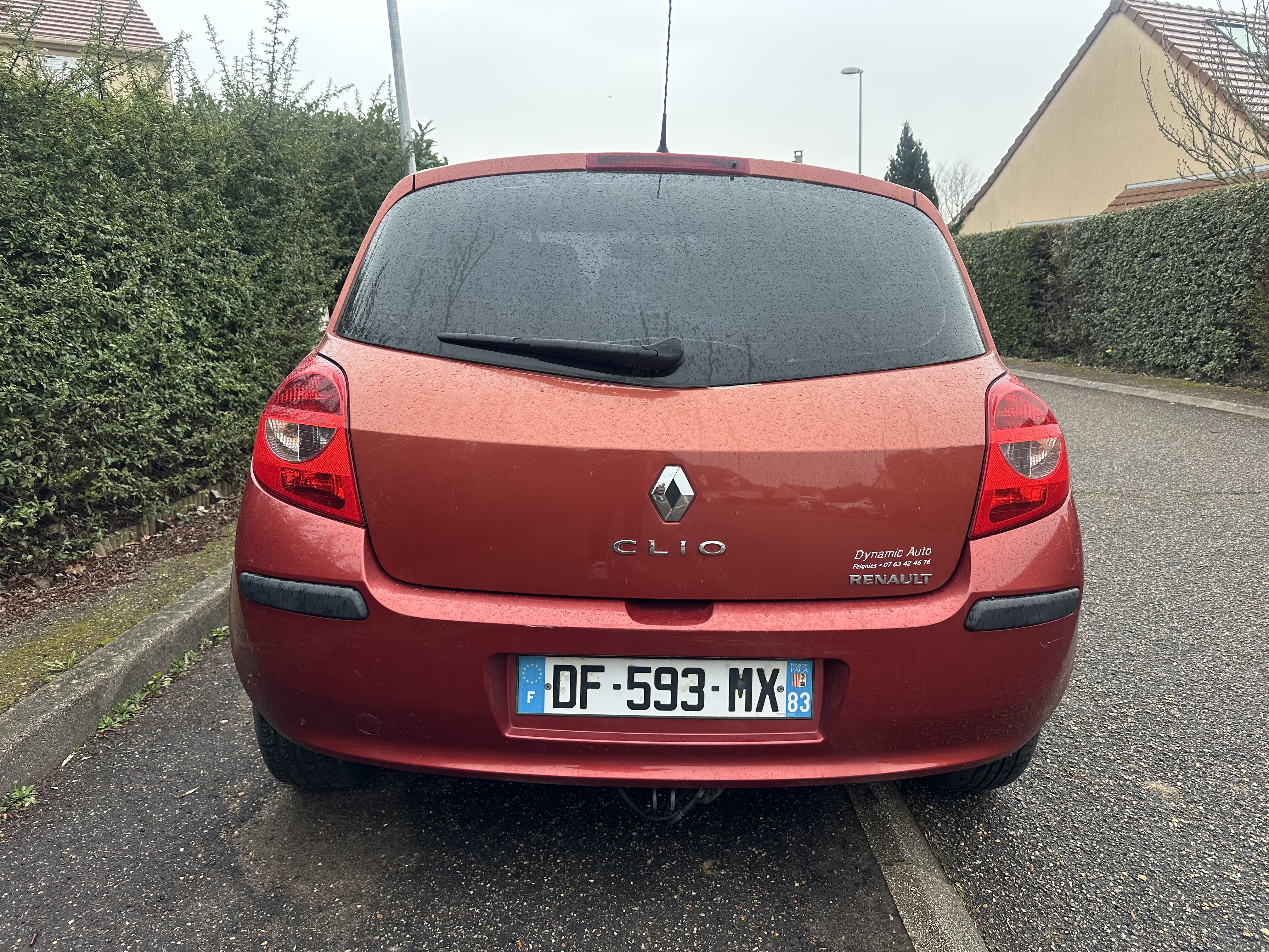 Renault Clio III (2) 1.5 DCI 70 AUTHENTIQUE 3P ECO2