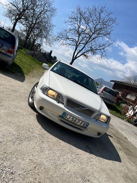 Volvo C70 T5 SUMMUM 16CV