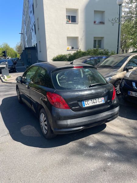 Peugeot 207 1.4 HDI 70 EXECUTIVE 5P