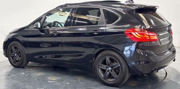 Bmw Serie 2 BMW SÉRIE 2 220D active tourer sport TOIT OUVRANT SUIVI BMW