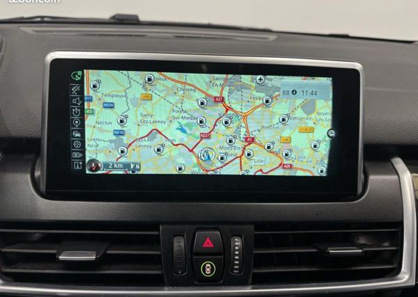 Bmw Serie 2 BMW SÉRIE 2 220D active tourer sport TOIT OUVRANT SUIVI BMW