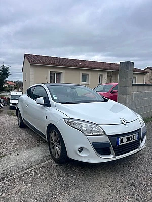 Renault Megane III COUPE 1.5 DCI 110 FAP 5CV XV DE FRANCE ECO2