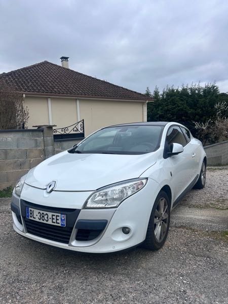 Renault Megane III COUPE 1.5 DCI 110 FAP 5CV XV DE FRANCE ECO2
