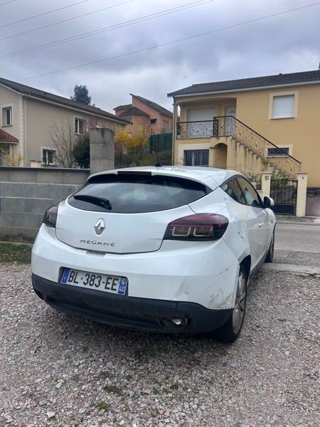 Renault Megane III COUPE 1.5 DCI 110 FAP 5CV XV DE FRANCE ECO2