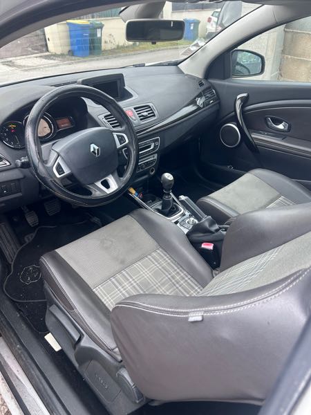 Renault Megane III COUPE 1.5 DCI 110 FAP 5CV XV DE FRANCE ECO2