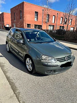 Volkswagen Golf V 1.9 TDI 105 UNITED 3P