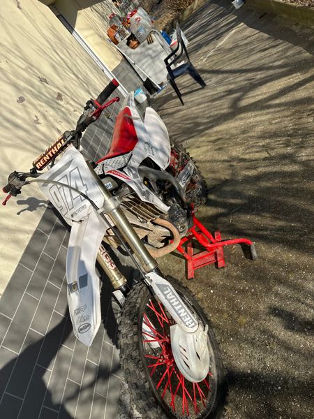 HONDA CRF R