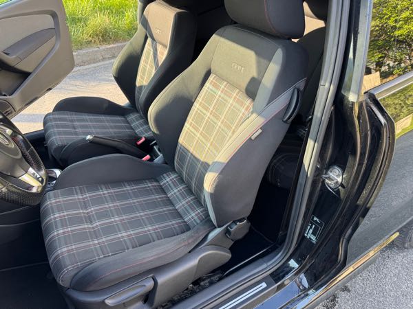 Volkswagen Polo V (2) 1.4 TSI 180 GTI DSG7 3P