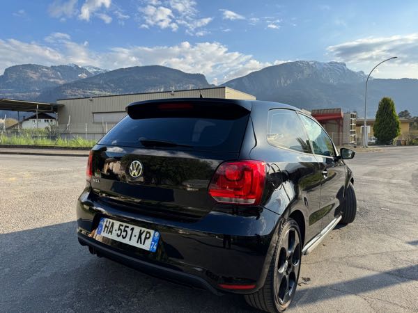 Volkswagen Polo V (2) 1.4 TSI 180 GTI DSG7 3P