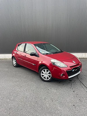 Renault Clio II (2) CAMPUS 1.5 DCI 70 DYNAMIQUE 5P