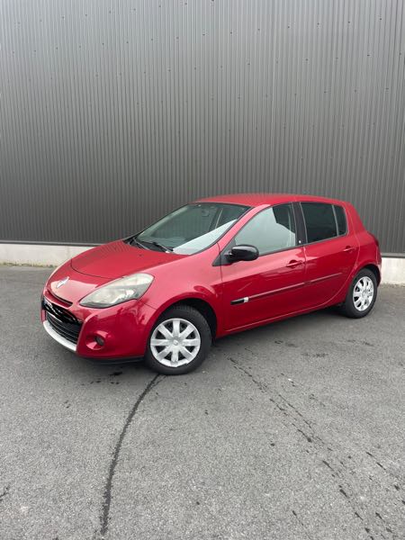 Renault Clio II (2) CAMPUS 1.5 DCI 70 DYNAMIQUE 5P