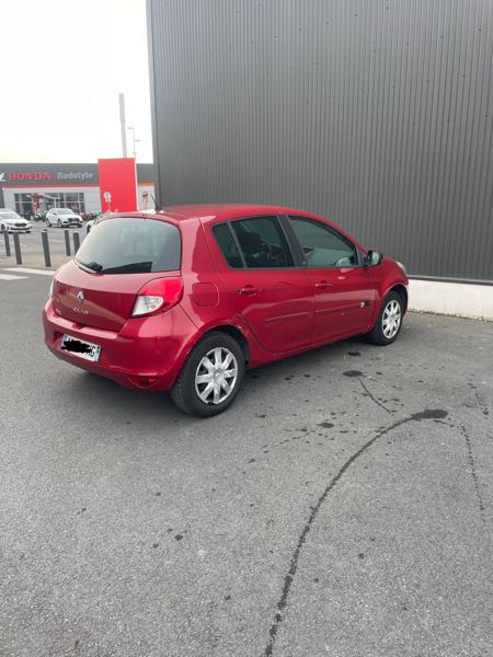 Renault Clio II (2) CAMPUS 1.5 DCI 70 DYNAMIQUE 5P