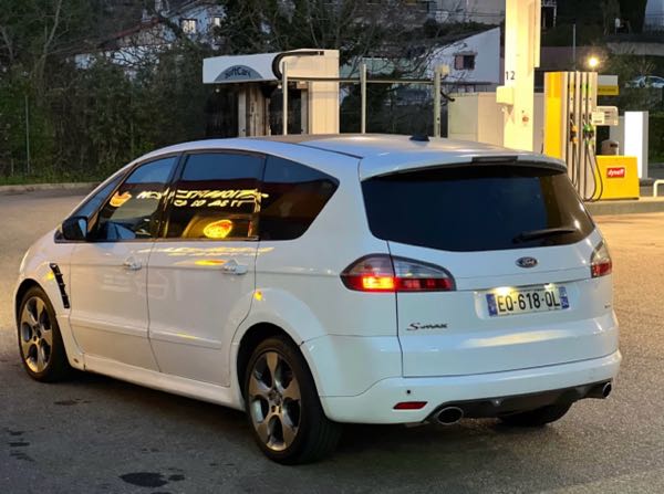 Ford S-max 2.2 TDCI 175 DPF TITANIUM