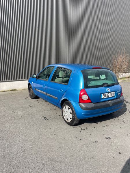 Renault Clio CLIO 2 PHASE 2 1.4 i 75 cv CT OK