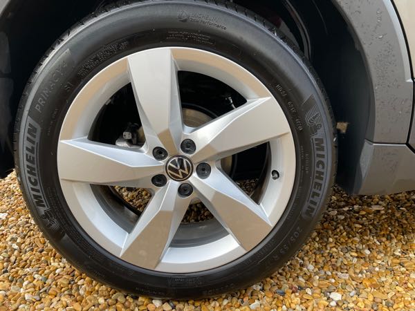 Volkswagen T-cross 1.0 TSI 110 CARAT DSG