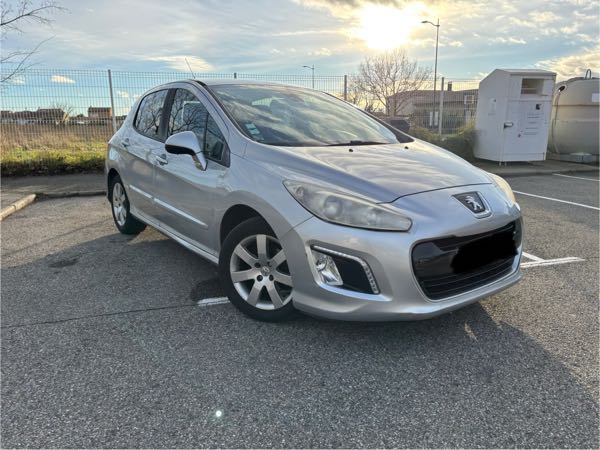 Peugeot 308 1.6 HDI 112 FAP NAVTEQ BVM6 5P