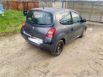 Renault Twingo Renault twingo 1.5 DCI roule très bien