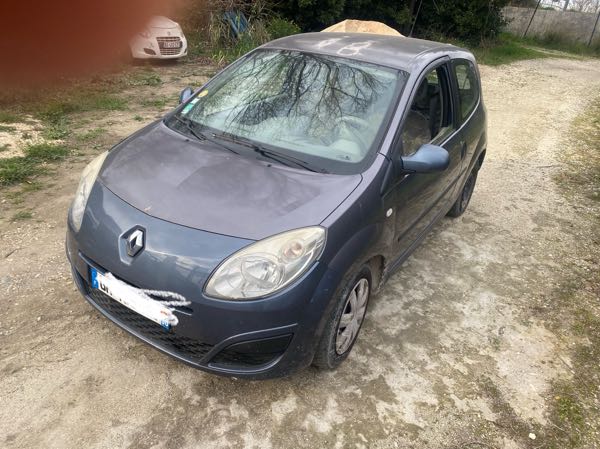 Renault Twingo Renault twingo 1.5 DCI roule très bien