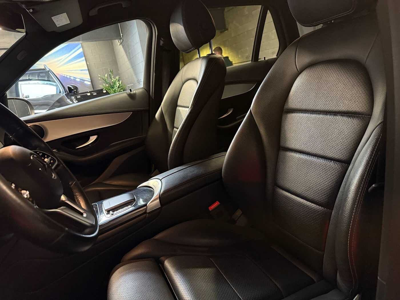 Mercedes-Benz GLC 300  e 4MATIC