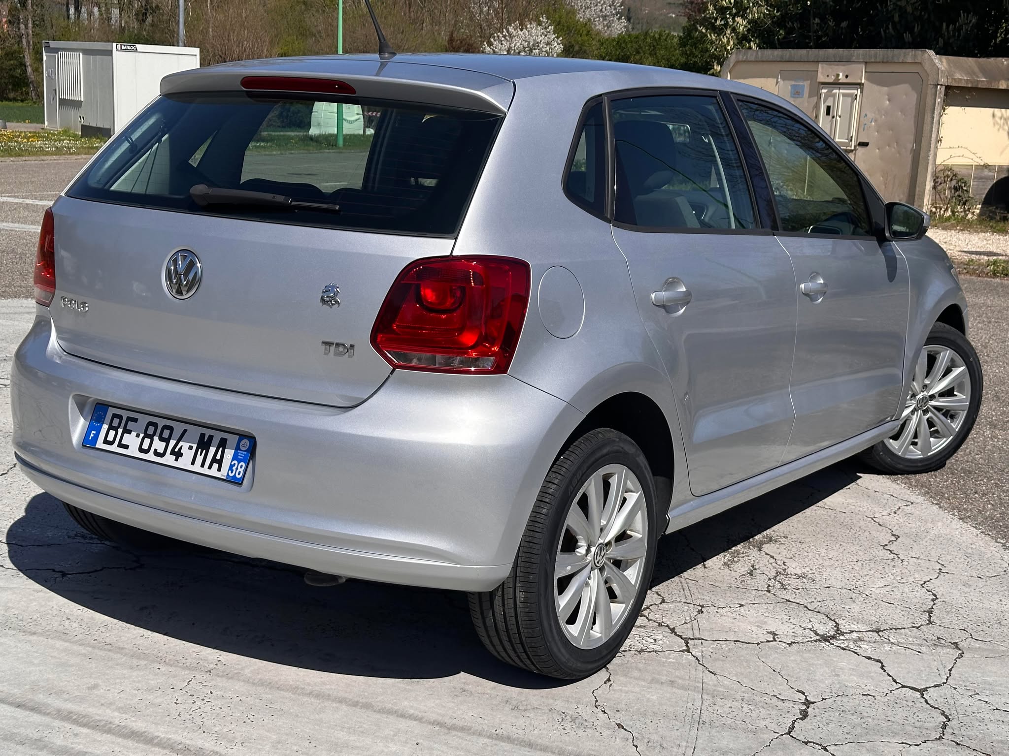 Volkswagen Polo V (2) 1.4 TDI 75 BLUEMOTION TECHNOLOGY CONFORTLINE 5P