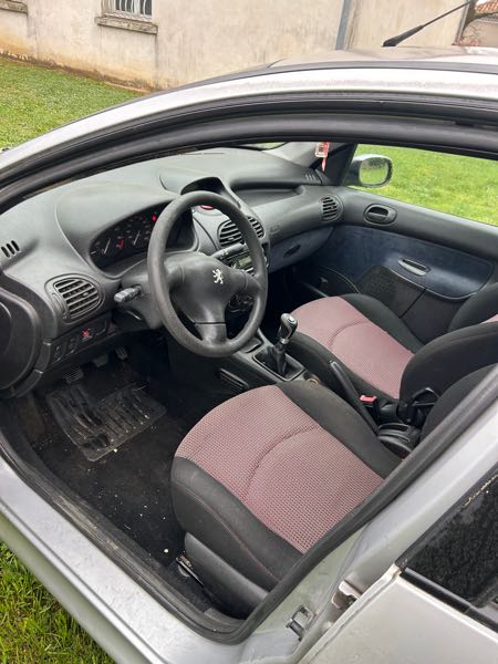 Peugeot 206 1.4 XT 5p 5CV
