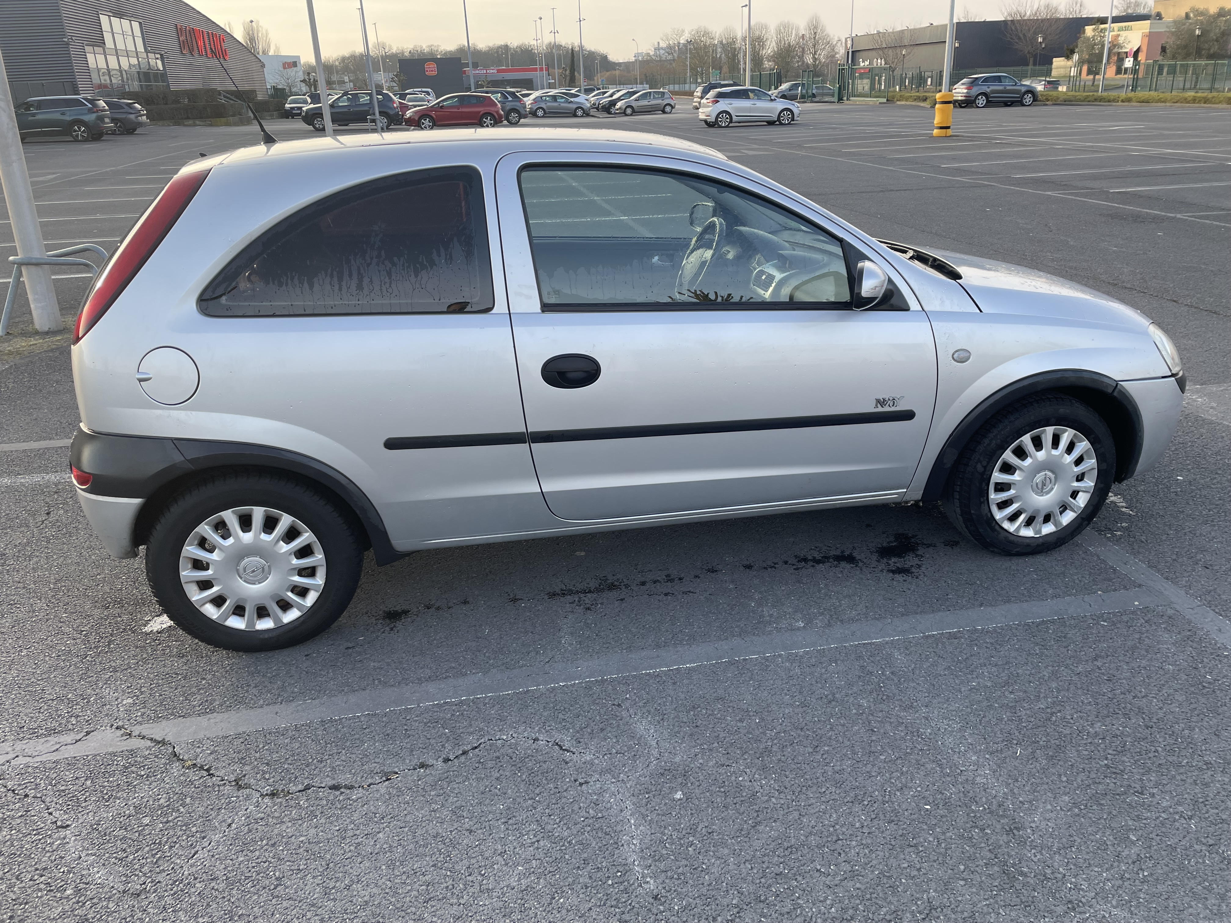 Opel Corsa V 1.4 90 INNOVATION AUTO 3P