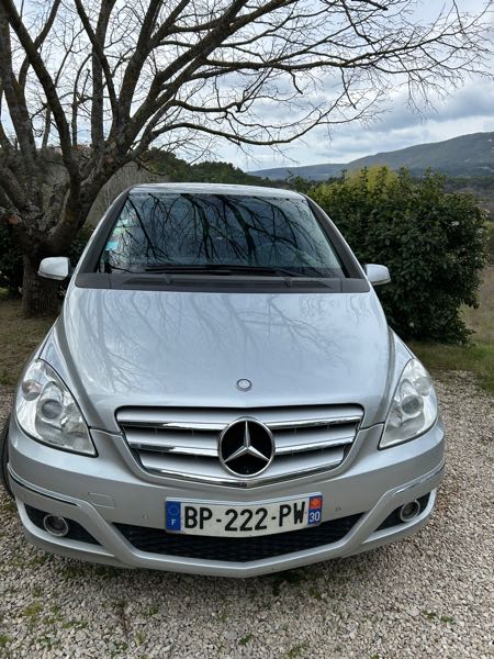 Mercedes-Benz Classe B II (2) 1.5 180 D BLUEEFFICIENCY BUSINESS EDITION