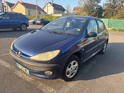 Peugeot 206 (2) 2.0 HDI NAVTECH 5P