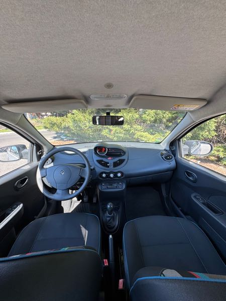 Renault Twingo II (2) 1.5 DCI 75 DYNAMIQUE ECO2