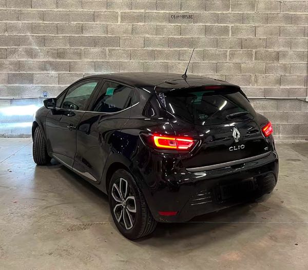 Renault Clio IV (2) 1.5 DCI 90 INTENS